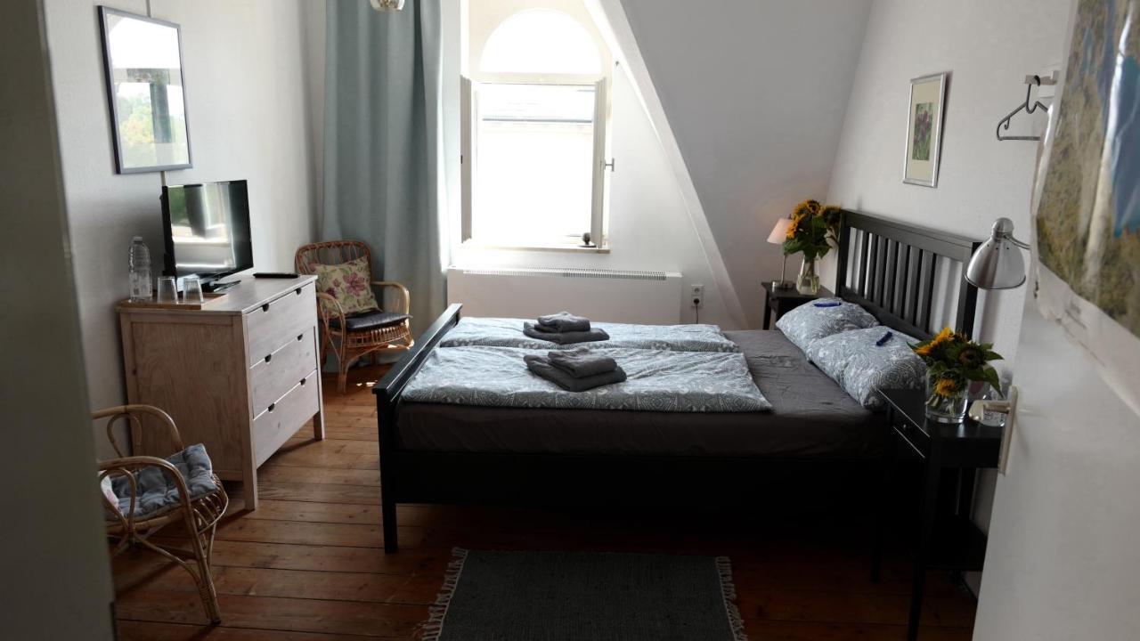 Апартаменты Haus Am Seerhein Констанц Экстерьер фото